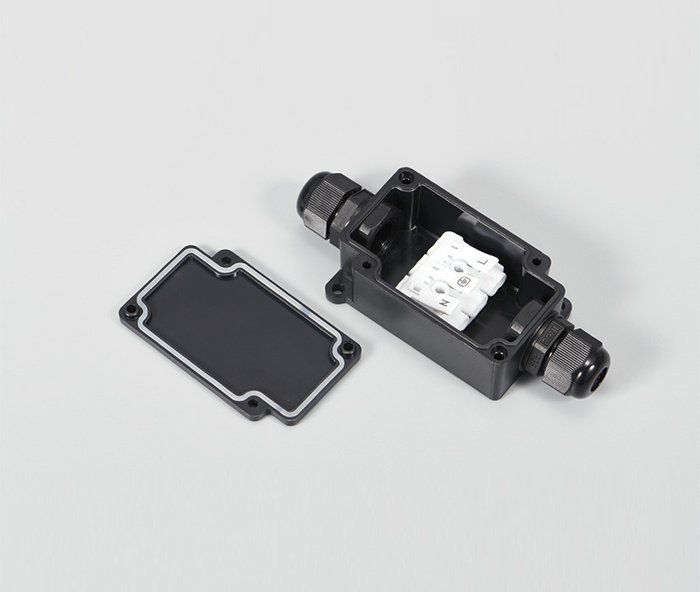 WATERPROOF CONNECTOR   B06-3WKFF