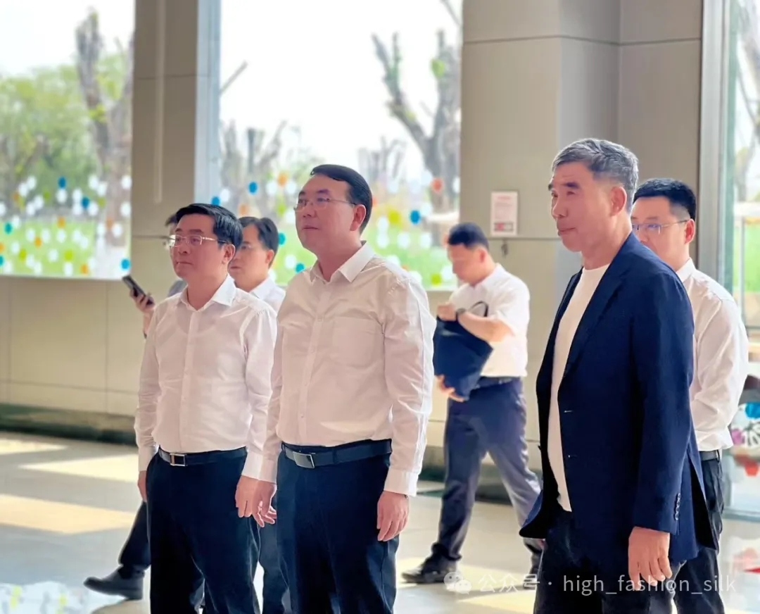浙江省委常委、宣傳部部長(zhǎng)趙承調(diào)研達(dá)利絲綢