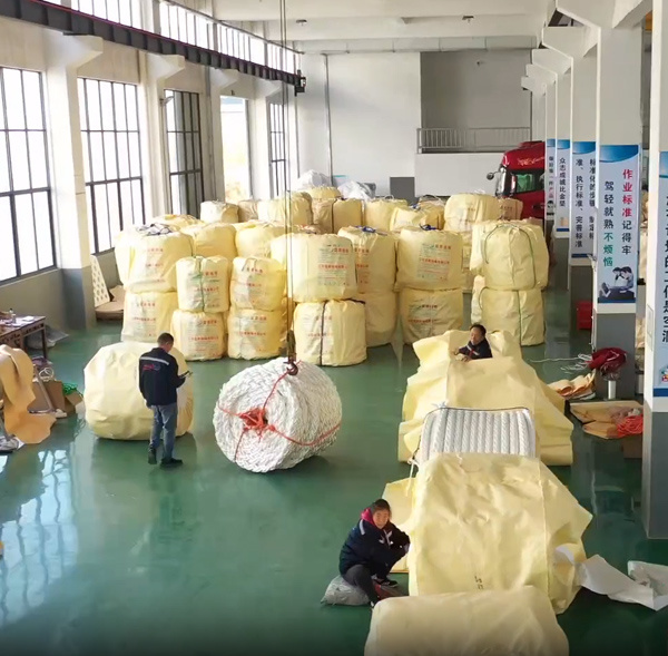 视频标题 视频标题