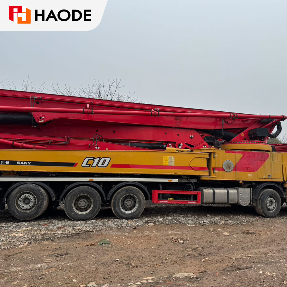 Advanced used concrete pump truck in China components