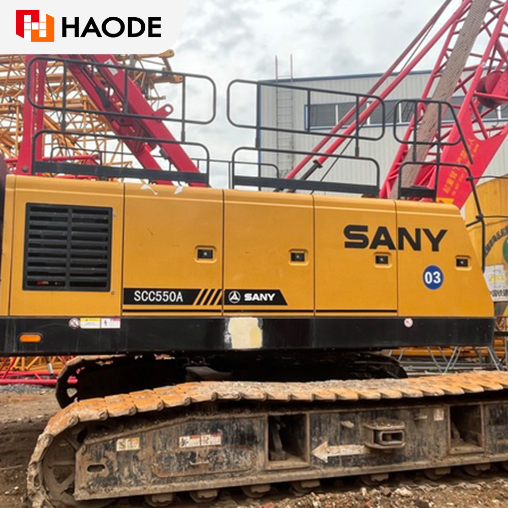 Used truck-mounted cranes in China components