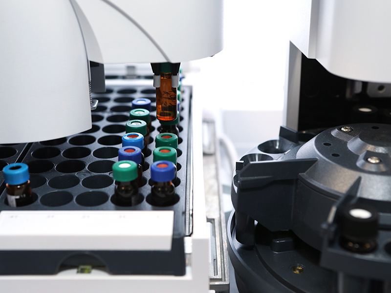 Laboratory gas chromatography analyzer equipment