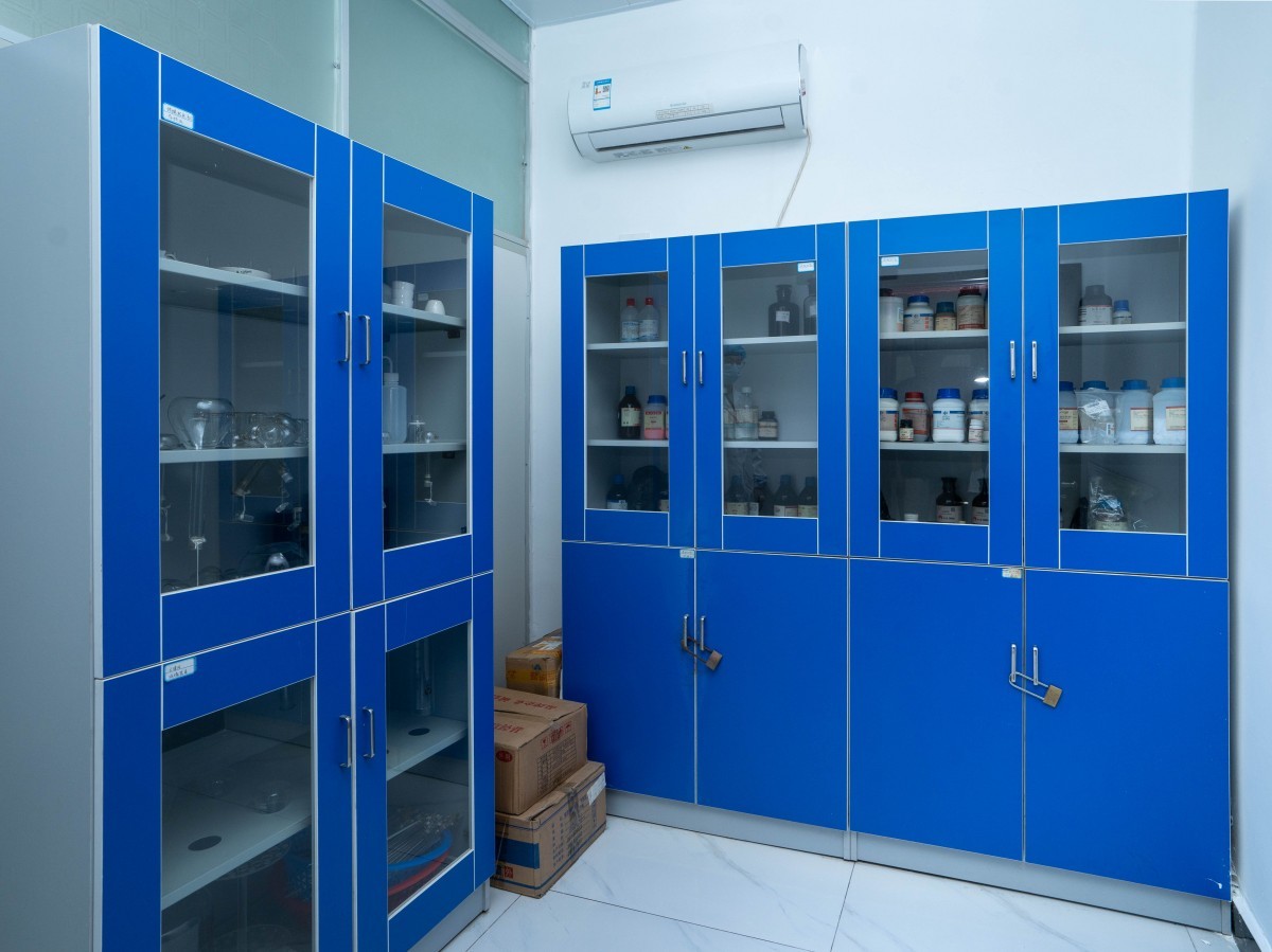 Reagent room Reagent room