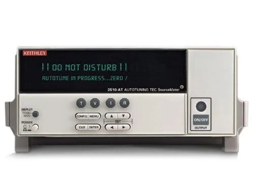 Keithley SourceMeter 光儀器