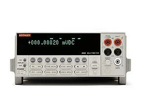 Keithley 2002 系列：配有掃描功能的 8? 位萬用表
