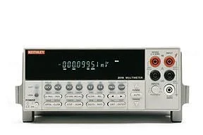 Keithley 2010 系列：配有掃描功能的 7? 位萬用表