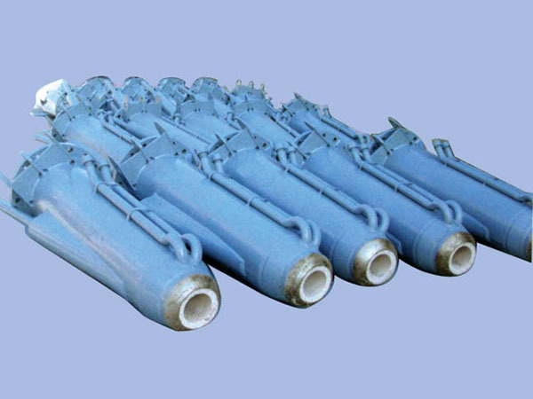 Blast furnace blow pipe