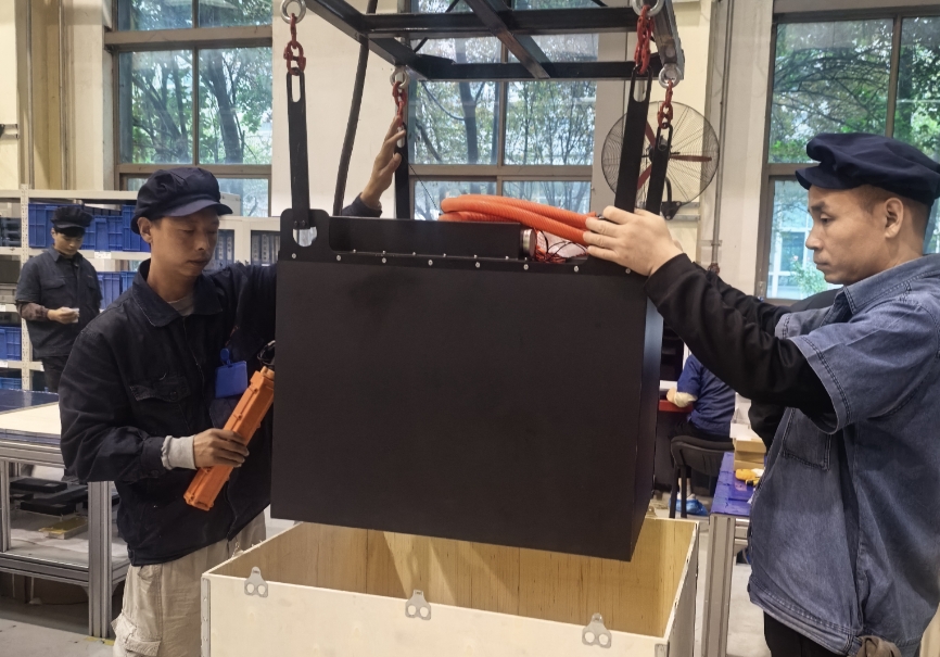 Successfully Delivers Forklift Battery Samples to Turkish Customer