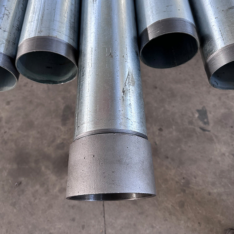 Galvanized threaded pipe
