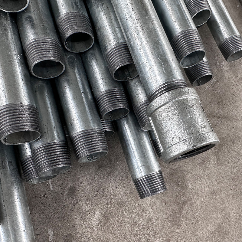 Galvanized threaded pipe