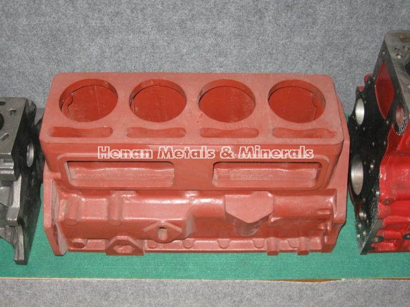 Precoated Sand Casting Cylinder Head
