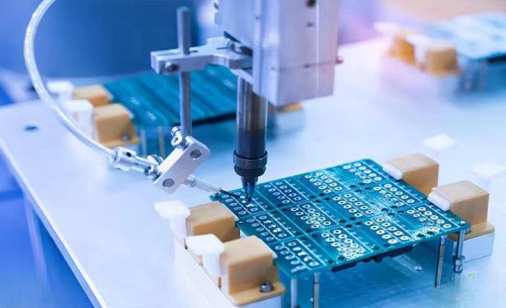 《LED开关电源之PCB规划和布局布线》