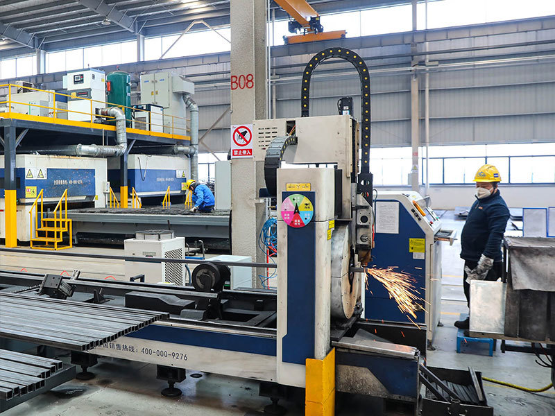 Laser pipe cutting Laser pipe cutting