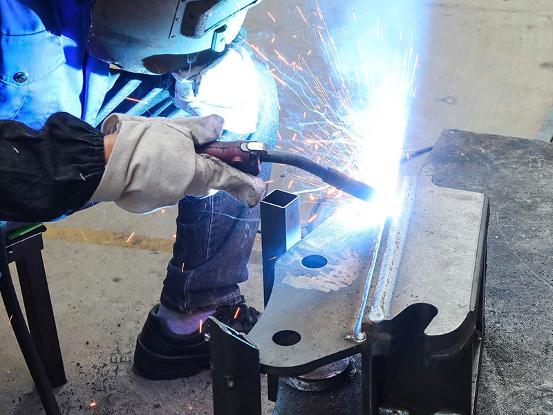 Manual welding Manual welding