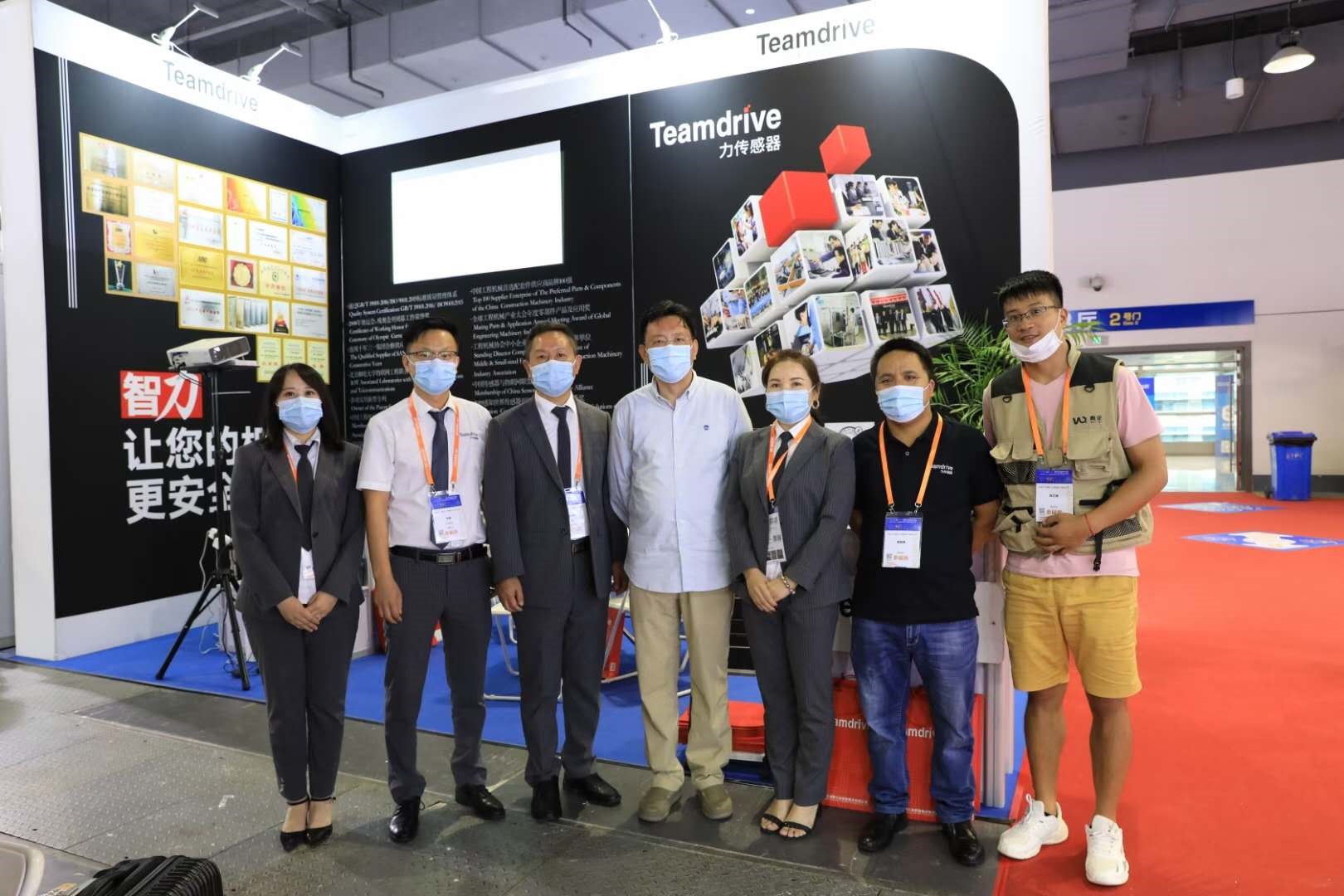На выставке Sensor China 2020 компания Tian Gong Junlian представила свои датчики для строительной техники
