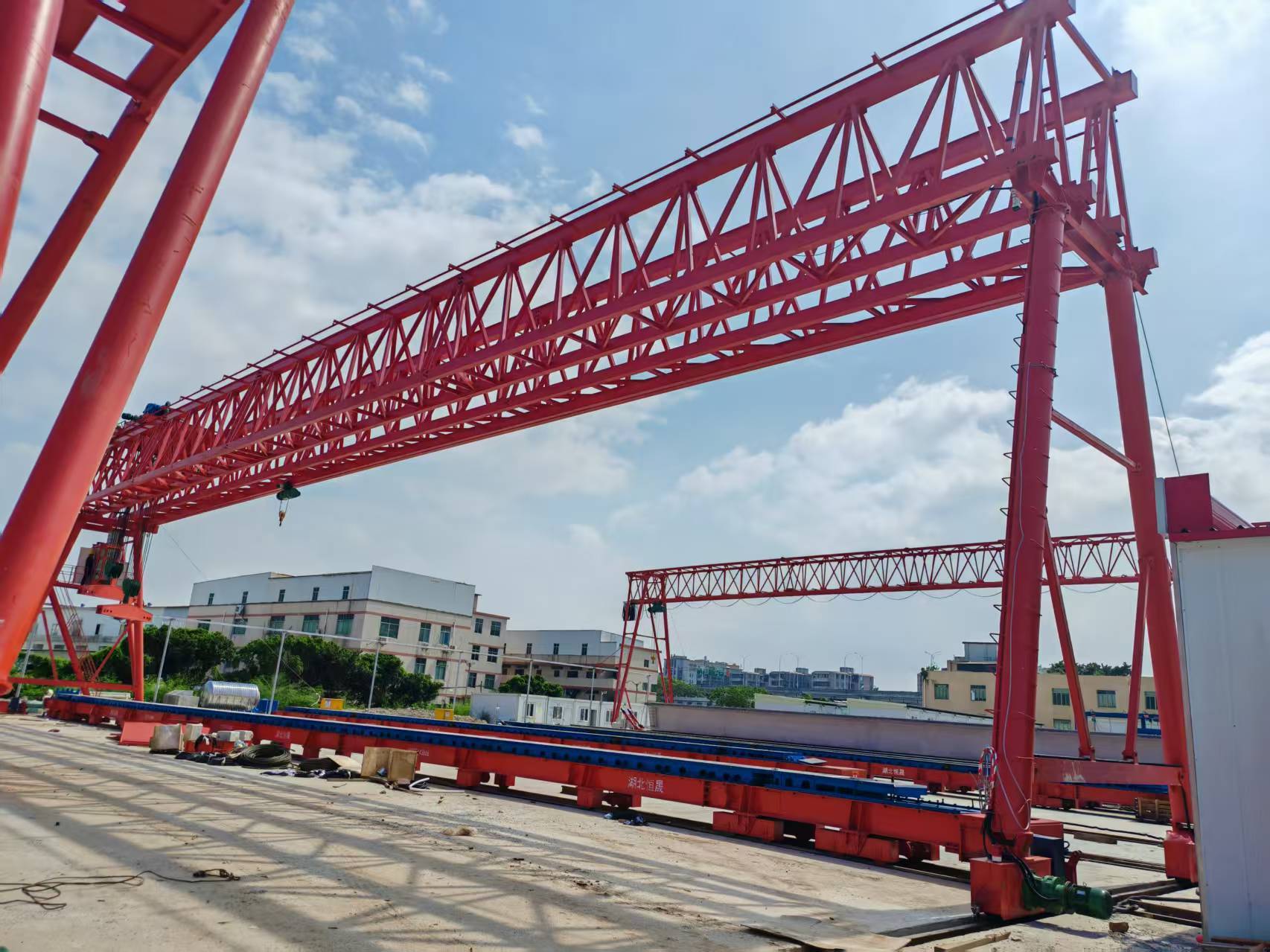 Truss Gantry Crane for Lifting and Transporting Precast Beams