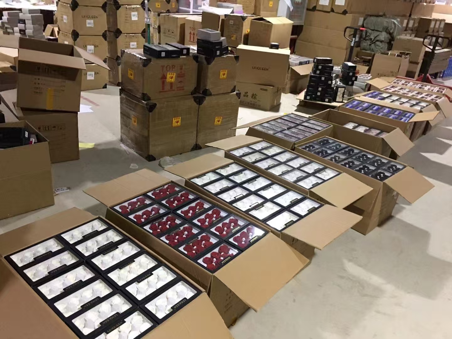 Wholesale Preserved Roses Bulk Packaging