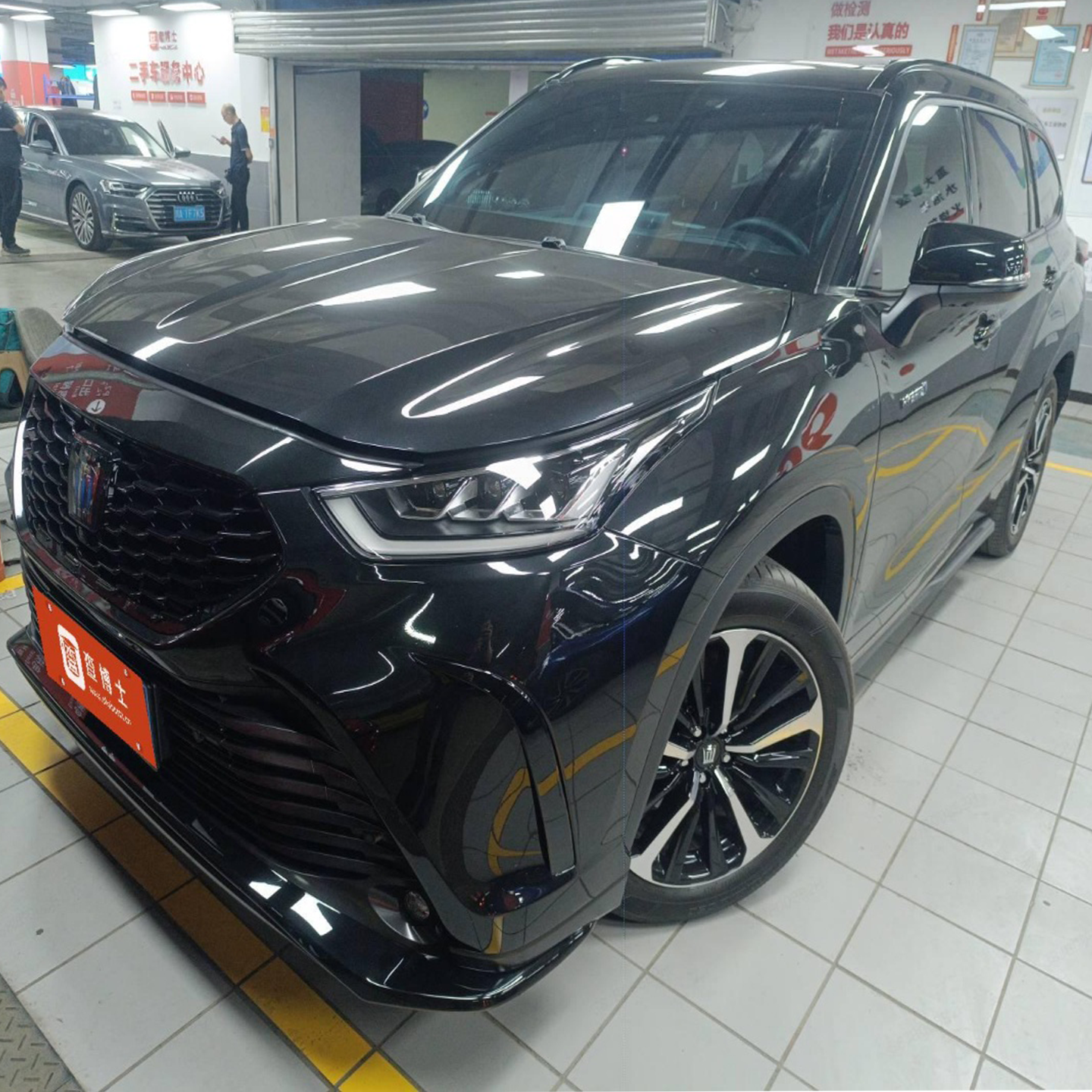 2021 Crown Land Cruiser 2.5L HEV 4WD Flagship Edition