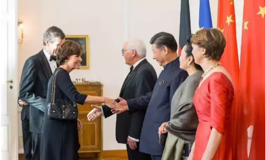 習(xí)近平主席夫婦訪德 親切會見通快總裁和江蘇金方圓董事長