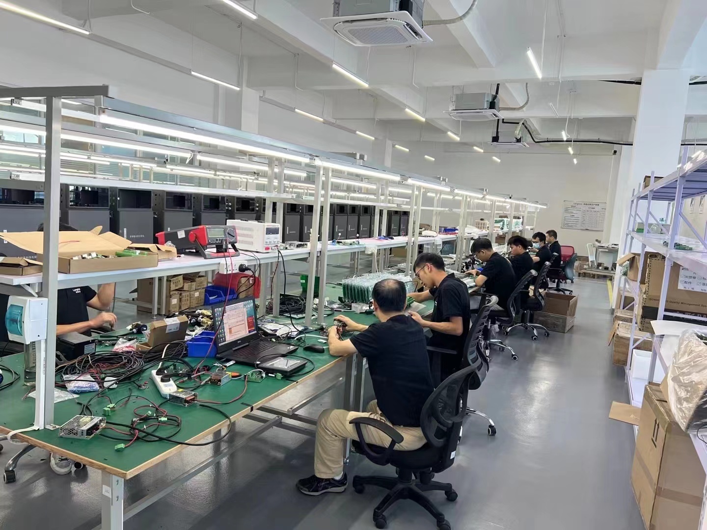 企業(yè)掠影8