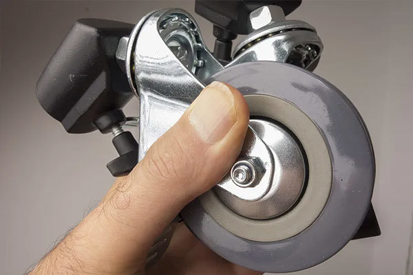 Innovative Brake System Revolutionizes Cart Safety