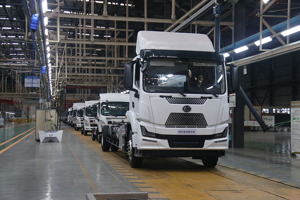 Roll Off Final Assembly Line