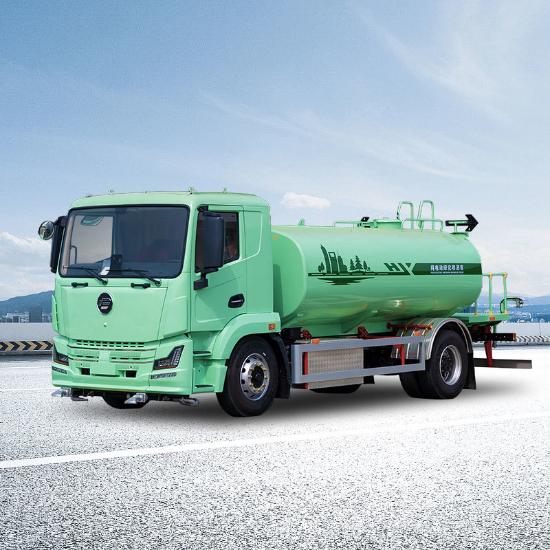 18T sprinkler truck