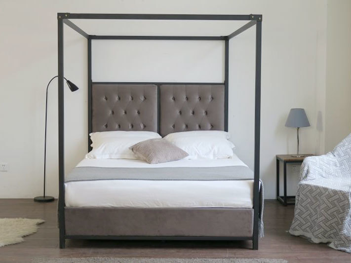 Metal Bed