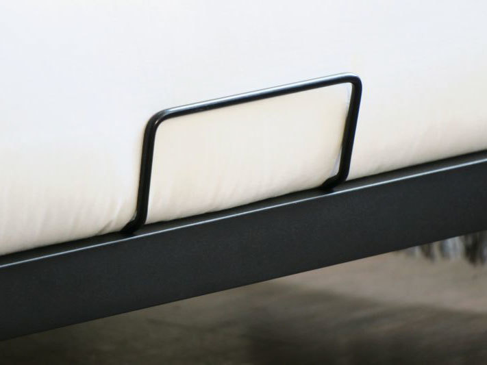 Metal Bed