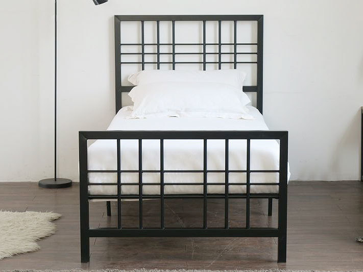Metal Bed