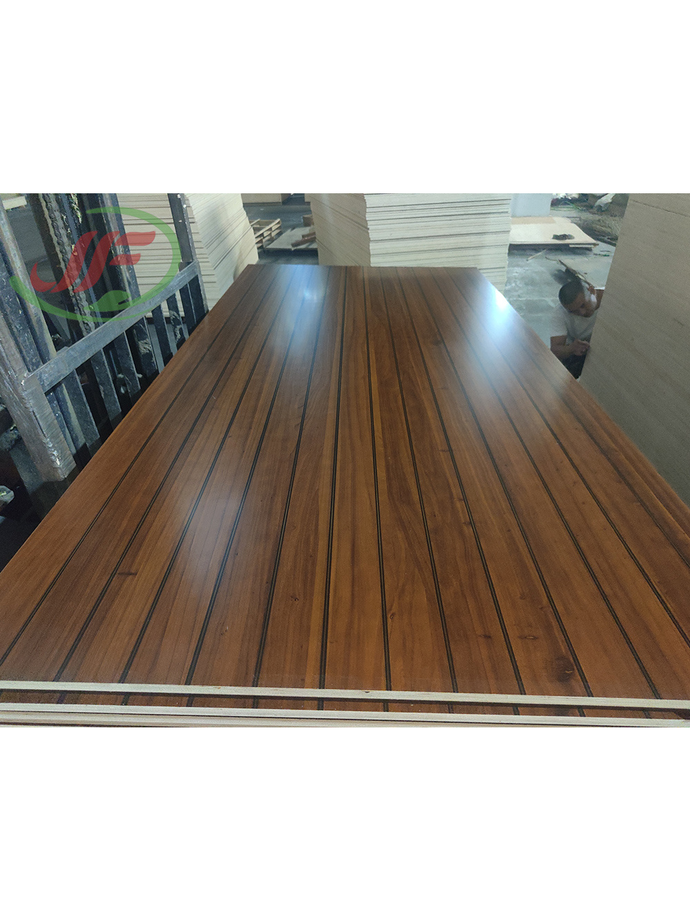 MELAMINE PLYWOOD