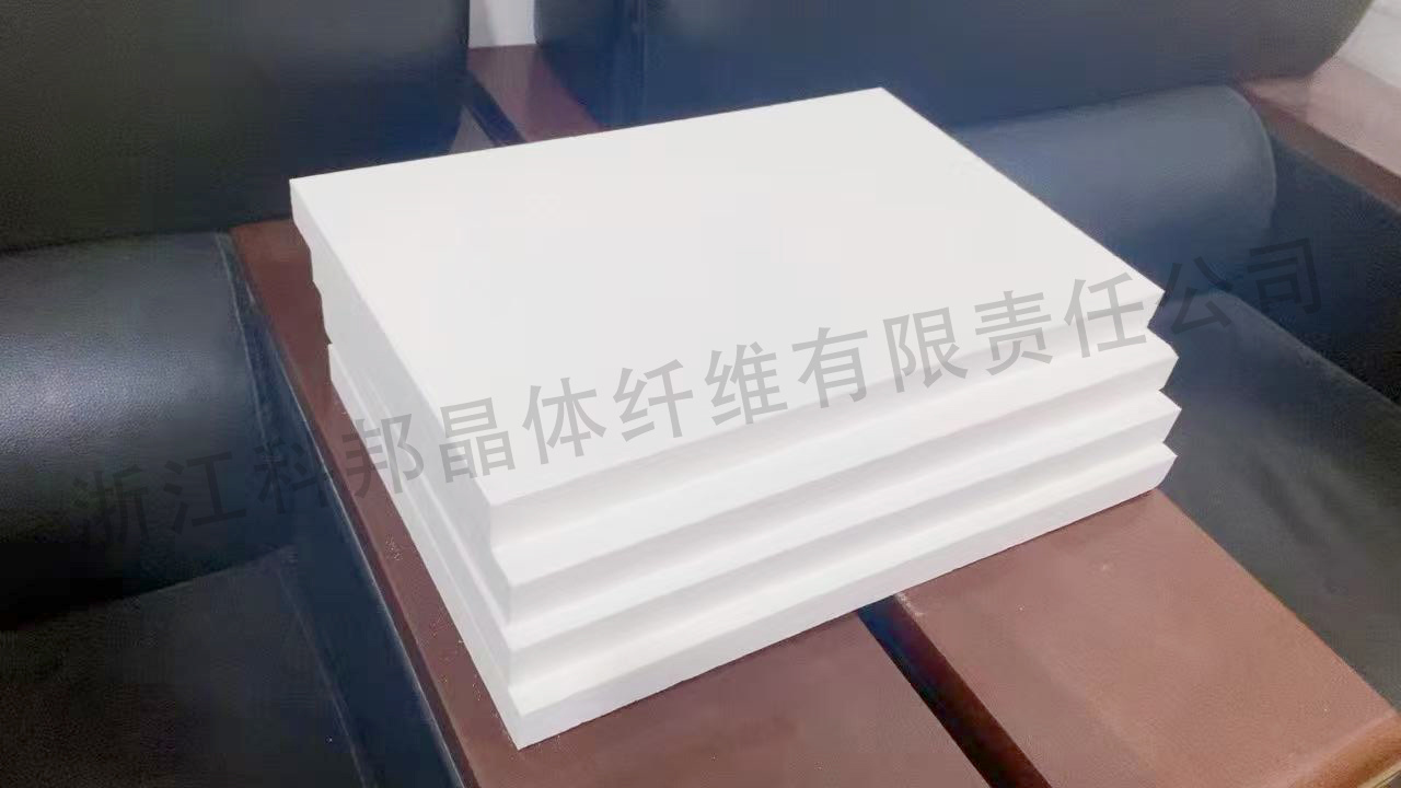 纖維板