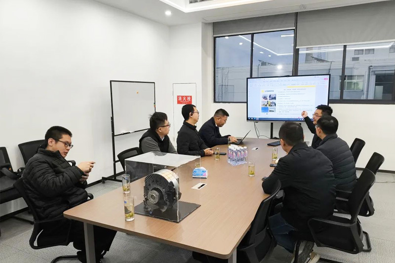 XbotPark常州基地及焦作山阳区领导莅临云征动力考察调研