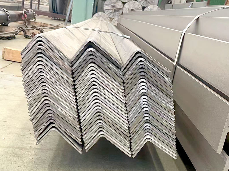 Galvanized Angle steel