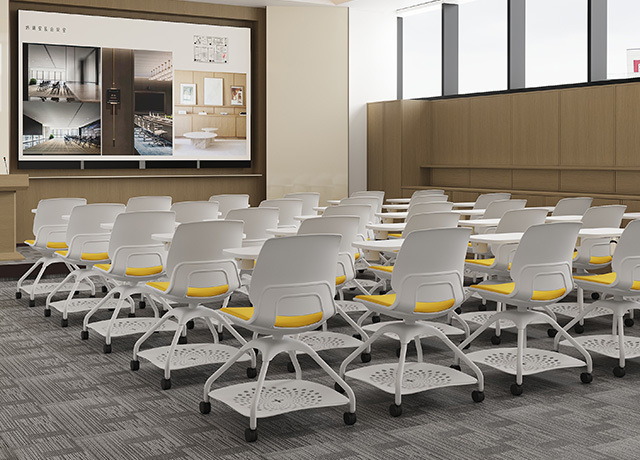 Ergonomic Revolution in Tech Startup Office Ergonomic Revolution in Tech Startup Office