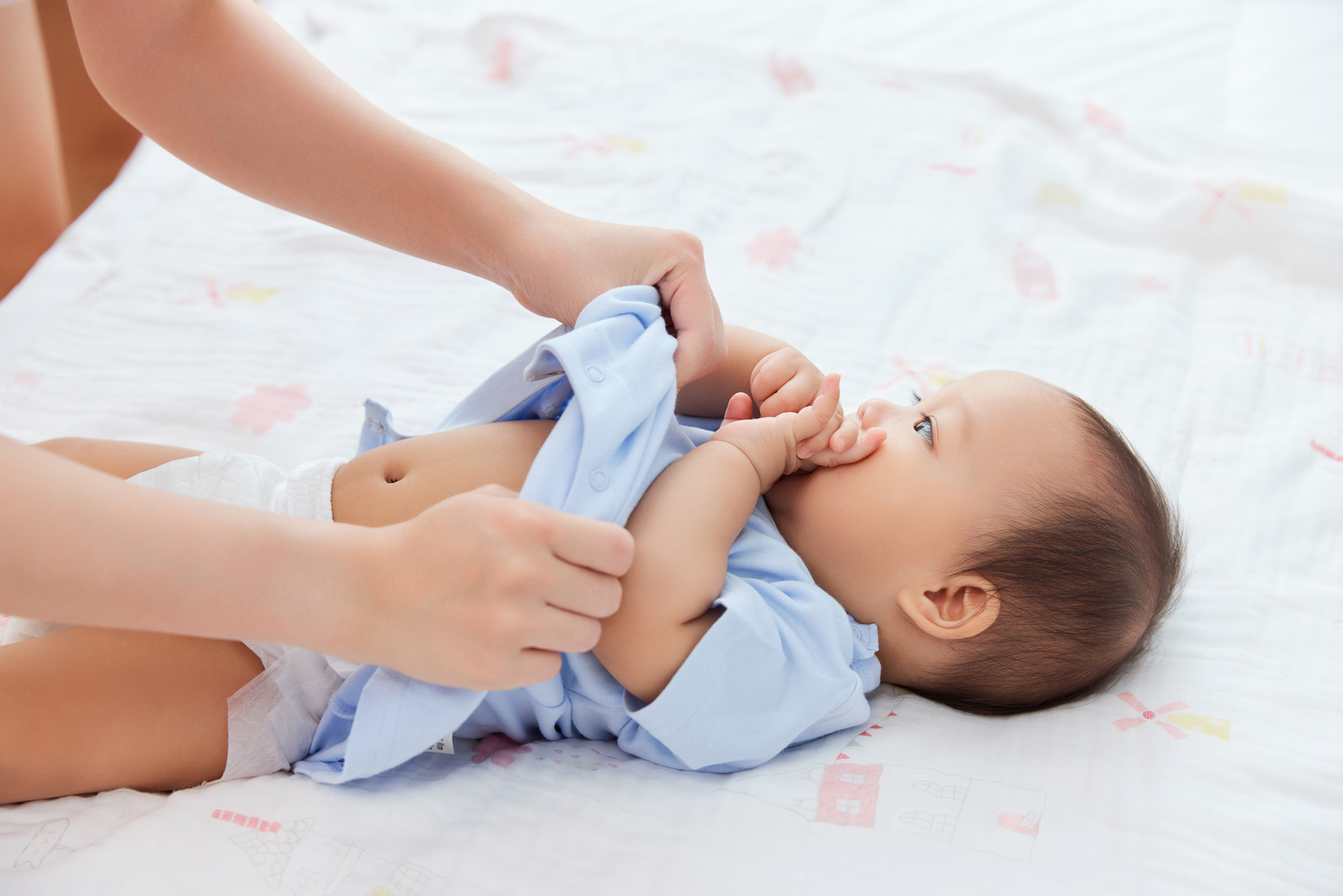 The Comprehensive Guide to Tape Diapers: Understanding Their Benefits and Features