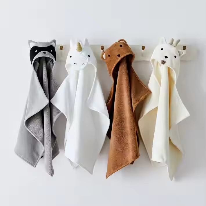 Bamboo Hooded Baby Towel Cute Animal Design Raschel Blanket Woven Square Pattern for Bath Time