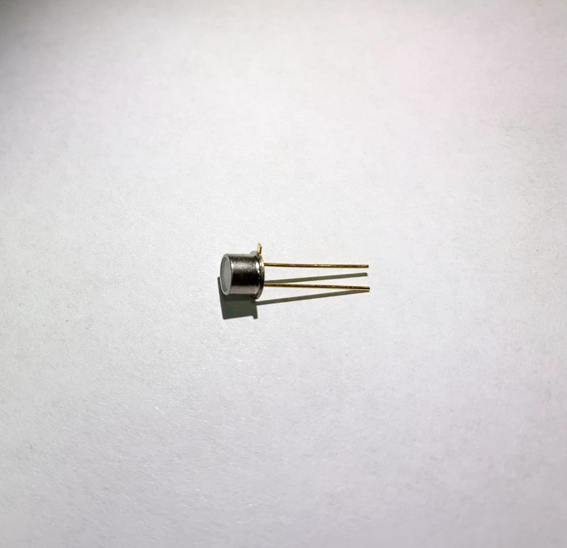ASV-5F8  TO18 平面发紫光365nm