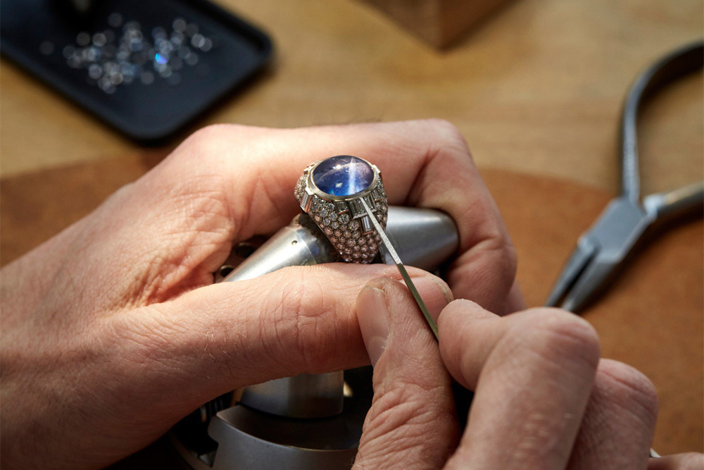 Jewelry polishing