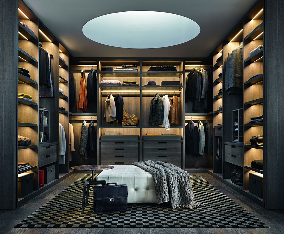 Walk-in Closet