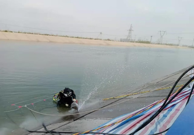 南水北调工程水下衬砌板修复项目