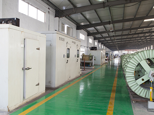 High speed wire braiding machine