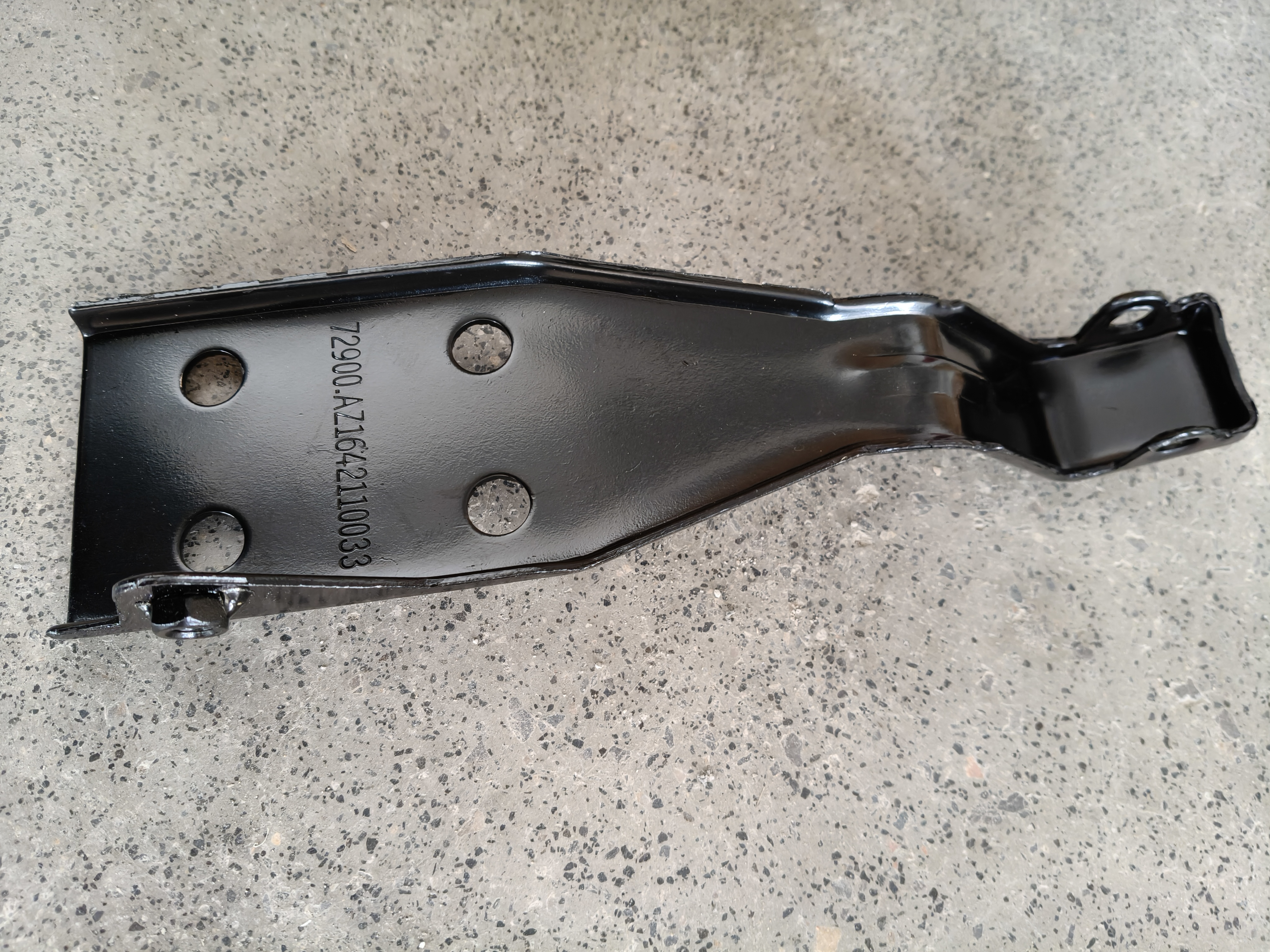 Hinge Welding Assembly Left and Right (Front Cover)