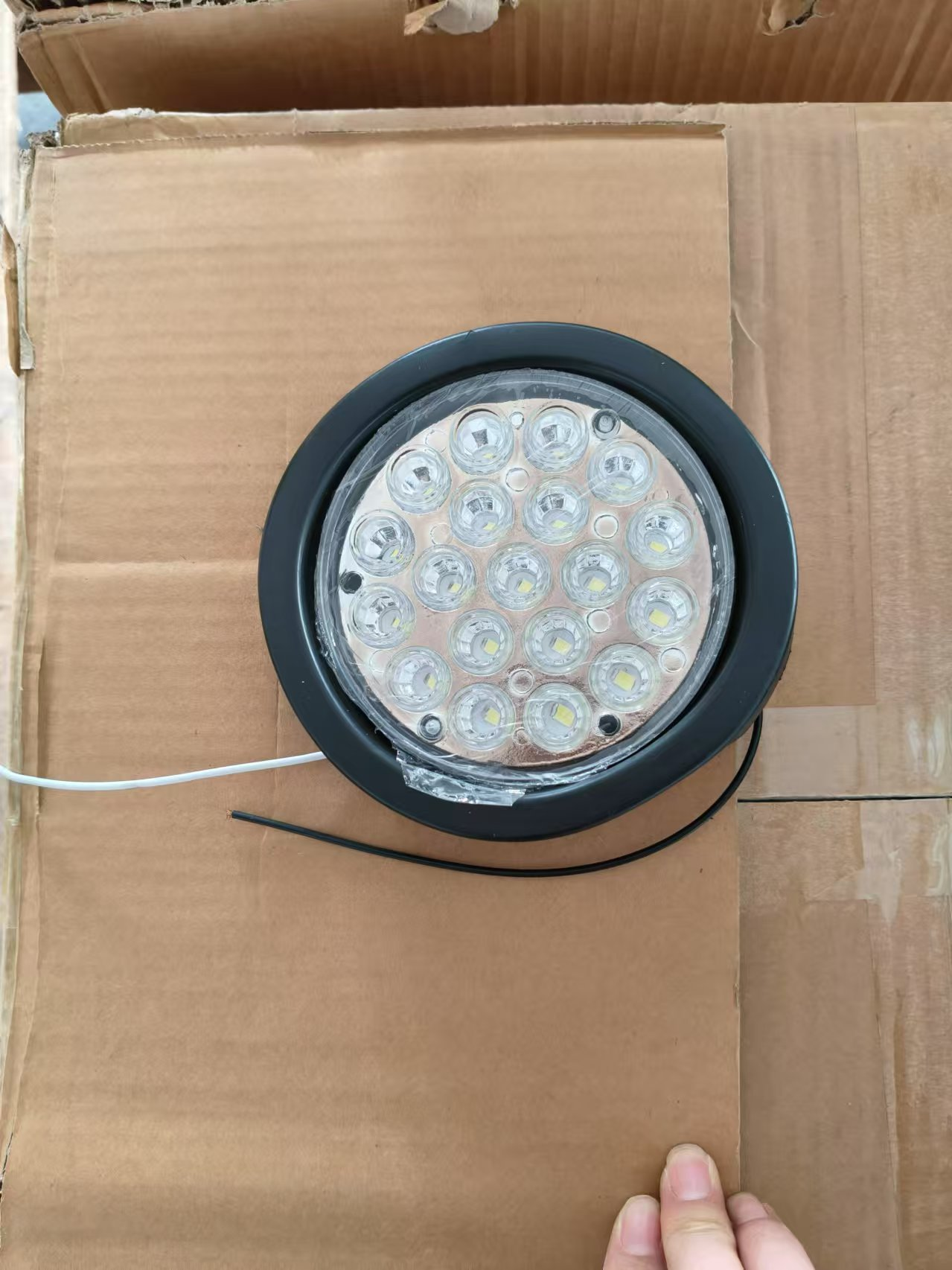 Triple Lamp - Round White