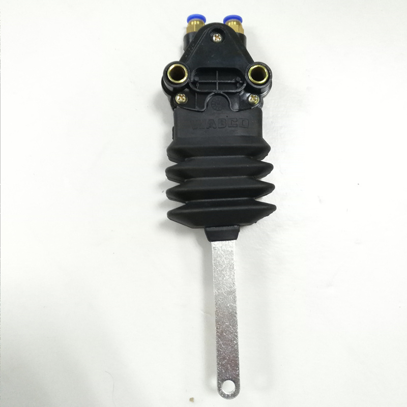 Pièce de rechange SINOTRUK HOWO WG1642440051 Valve de réglage de la hauteur de la cabine