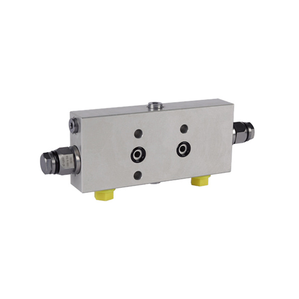 Vehicle bridge floating balance valve