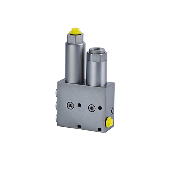 Hydraulic cylinder balancing valve