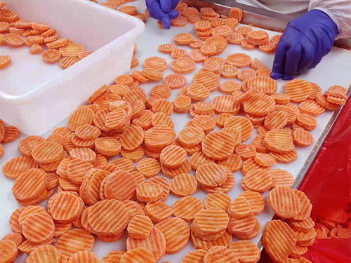 Organic Frozen crinkle cut carrots