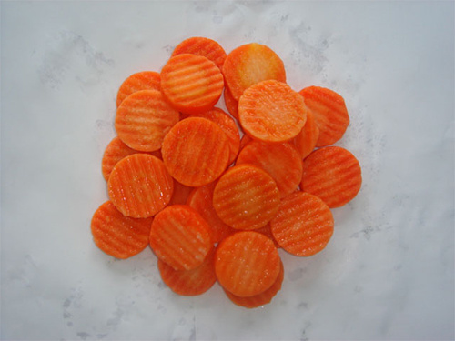 Organic Frozen crinkle cut carrots
