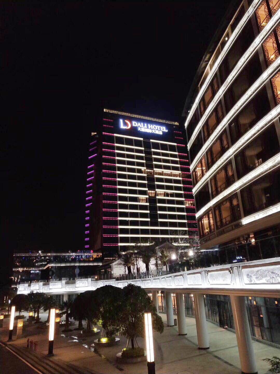 大理国际酒店C楼灯光亮化工程